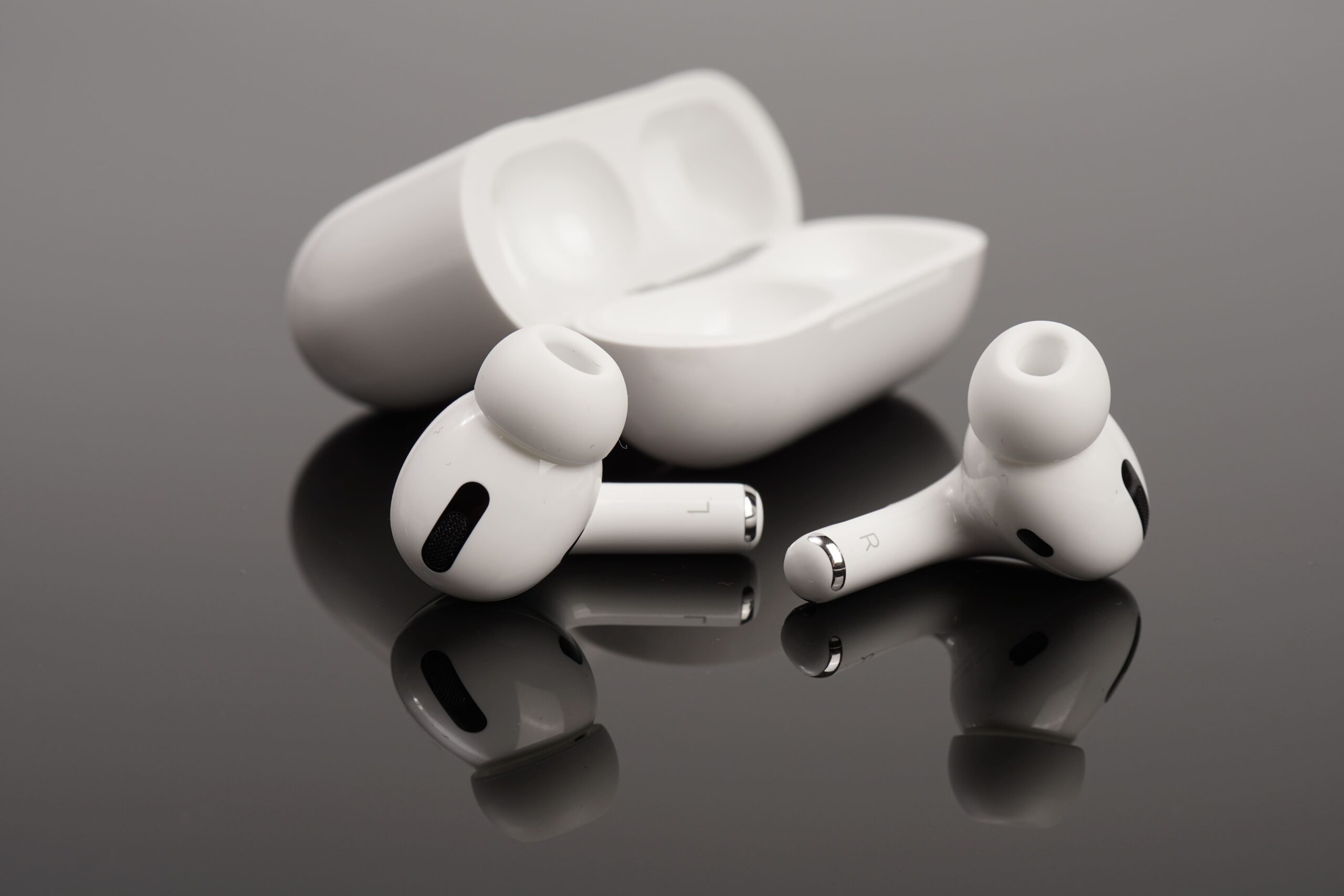 Как посмотреть заряд AirPods на Айфоне: все способы